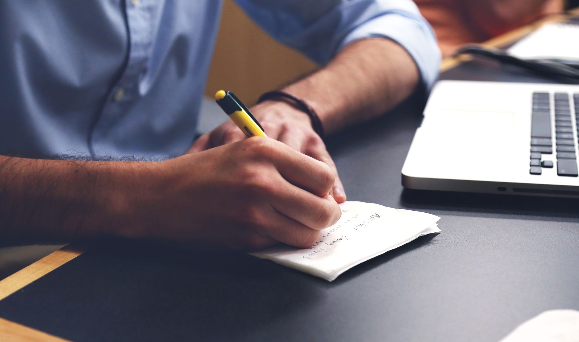 Notes and documents for applying for a Student Visa in Australia